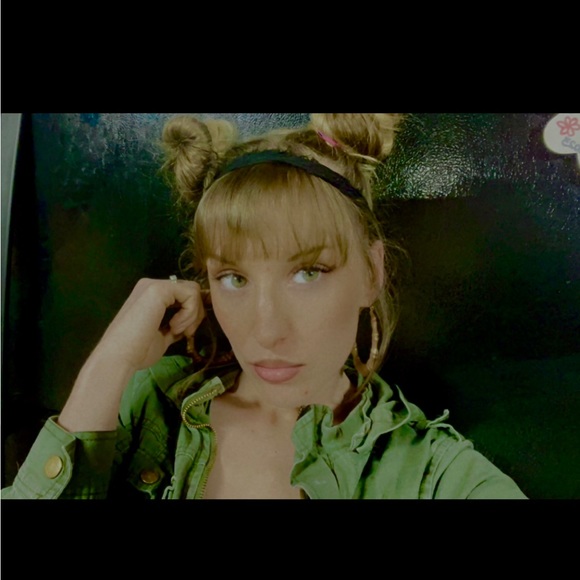 cindy_milano